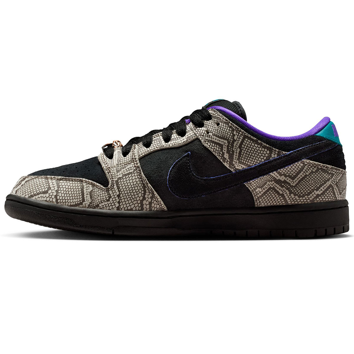 Nike SB Dunk Low Pro String/Black-Brt Spruce-Fierce Purple-Dk Russet-Black