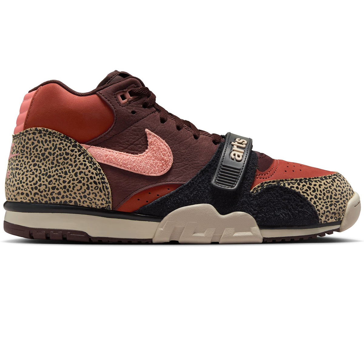 Arts-Rec x Nike SB Air Trainer 1 Limestone/Pink Quartz/Earth/Dusty Peach/Black/Desert Sand Arts-Rec x Nike SB Air Trainer 1 Limestone/Pink Quartz/Earth/Dusty Peach/Black/Desert Sand