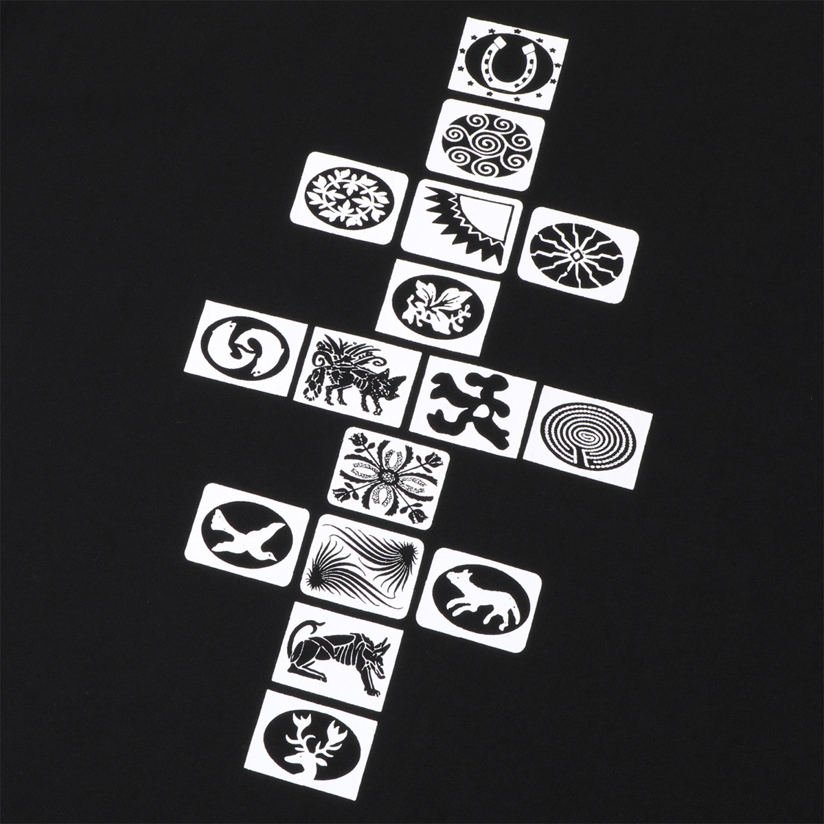 Pass Port Kollaasi T-Shirt Black